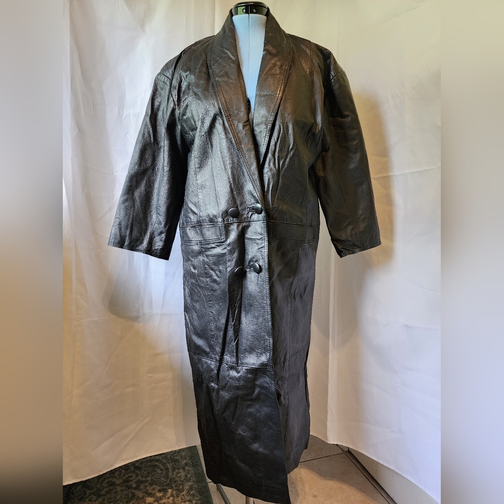 Vintage Direct Action- Women's size Medium- 100% Long Maxi Leather Jacket- Black